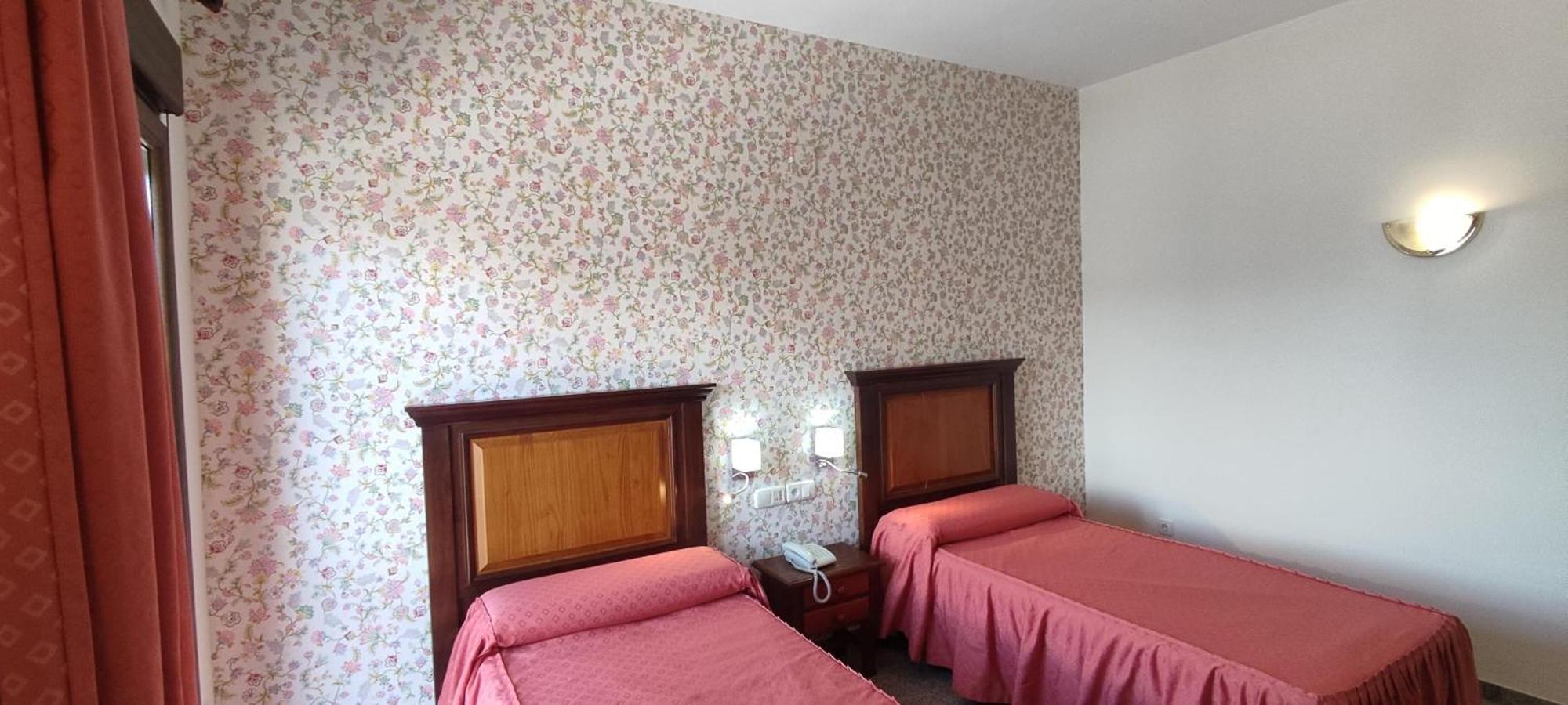 Hotel El Doncel Атарфе Экстерьер фото