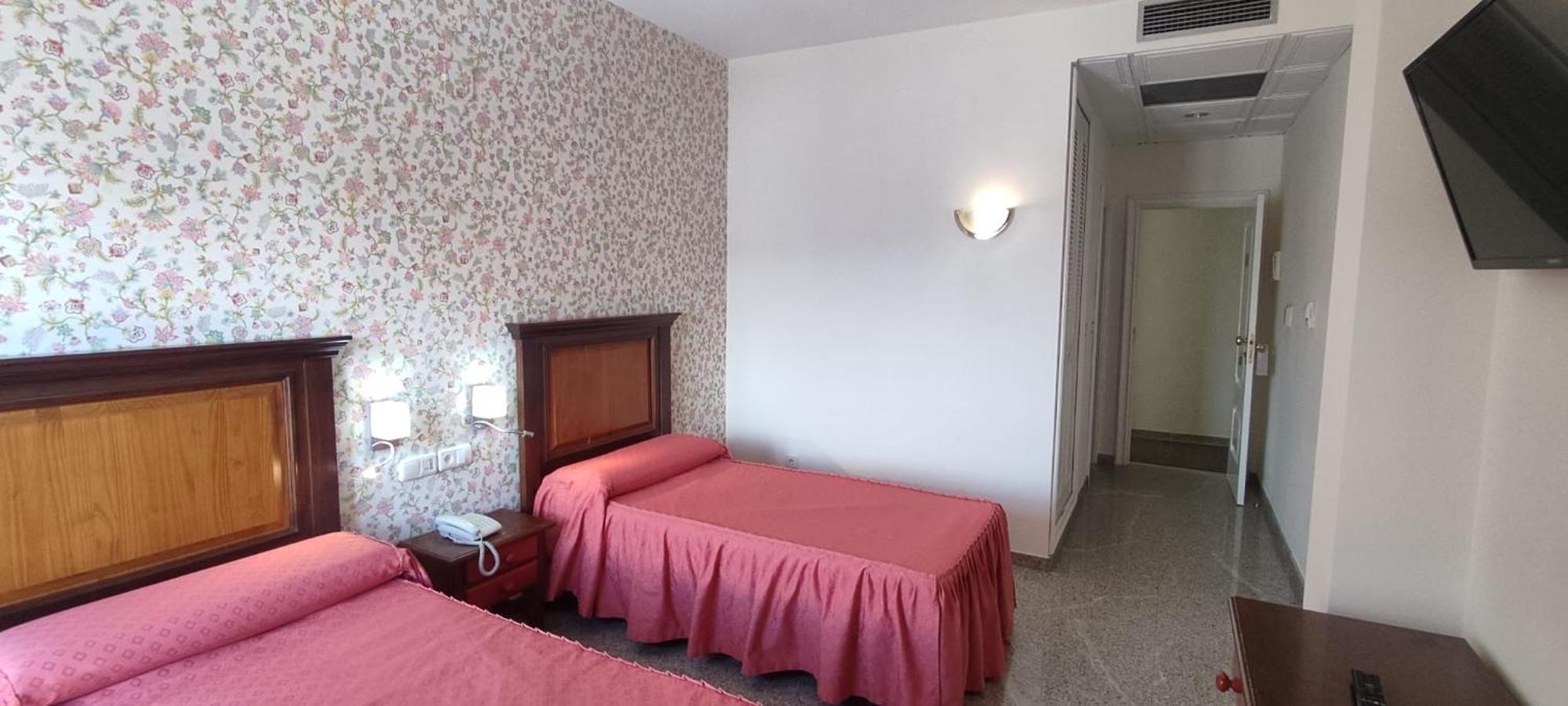 Hotel El Doncel Атарфе Экстерьер фото