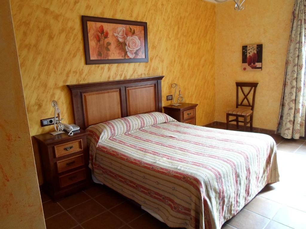 Hotel El Doncel Атарфе Номер фото